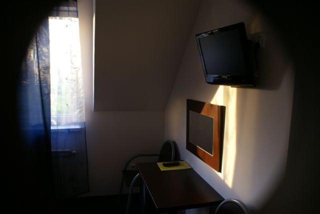 Hotelik Pod Baranami Siechnice Bagian luar foto